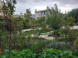 Pavlos Loft - Garden Views Terrace in Leontari
