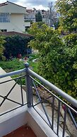 Pavlos Loft Apartment - Leontari Garden Escape