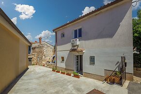 Casa Valdebek