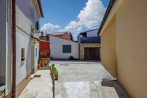 Casa Valdebek