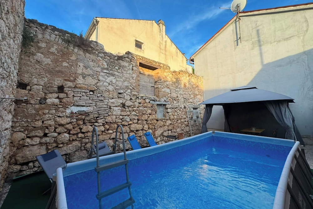 Casa Valdebek