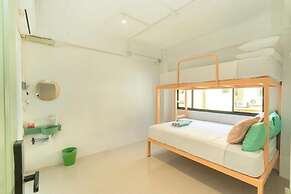 Easy Sunday Khaosan Bangkok