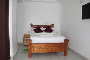 Ehtans Hotel And Accommodations