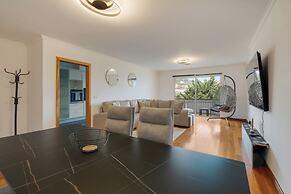 Sun Flower Apartment