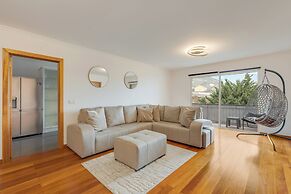 Sun Flower Apartment