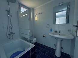 Tritonas Rooms