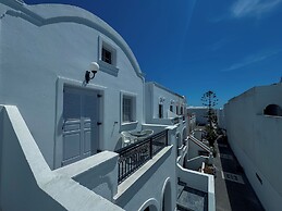 Tritonas Rooms