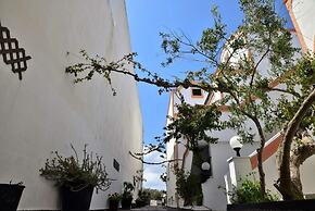 Tritonas Rooms