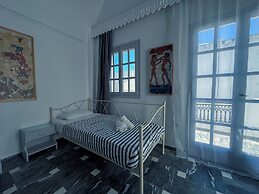 Tritonas Rooms