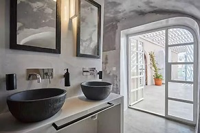 Hostel 16 Oia