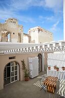 Hostel 16 Oia
