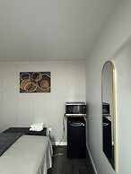 Richer Esso and Motel
