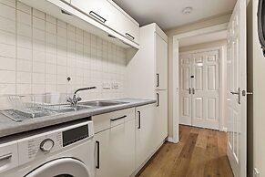Stylish 2 Bed  2 Bathrooms Free Parking