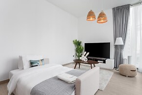 Gala Guests - LIV Apartments Collection
