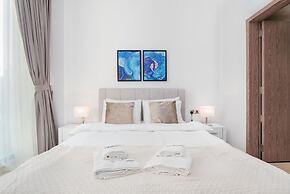 Gala Guests - LIV Apartments Collection