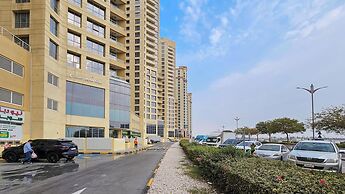 Gala Guests - Lakeside Tower Living