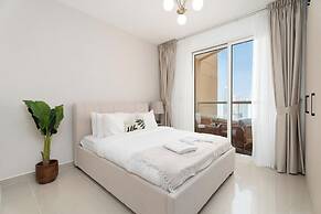 Gala Guests - Lakeside Tower Living