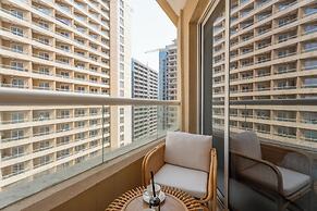 Gala Guests - Lakeside Tower Living