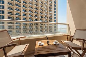 Gala Guests - Lakeside Tower Living