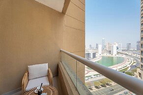 Gala Guests - Lakeside Tower Living