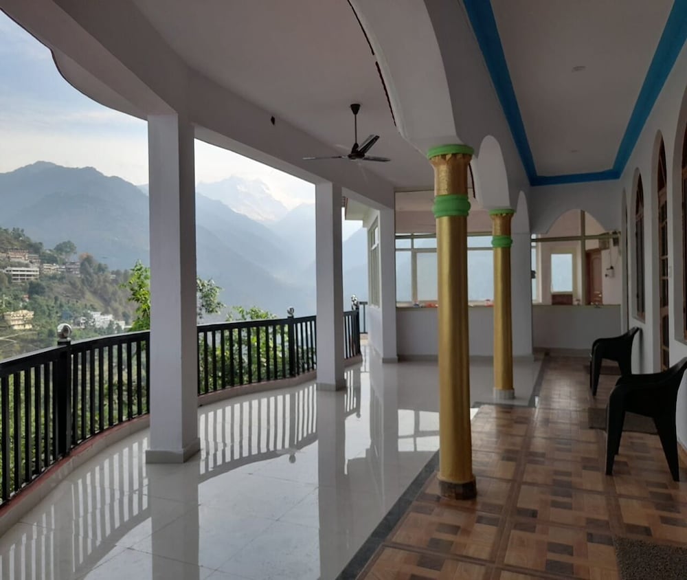 Hotel Padam Niwas