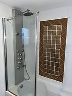 Luxury Apartment, Near Beach&golf