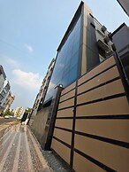 The Bay Suites - NIS