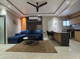 The Bay Suites - NIS