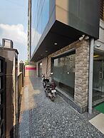 The Bay Suites - NIS