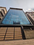 The Bay Suites - NIS