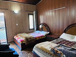 Luxsugero Stays Nainital
