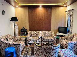 Luxsugero Stays Nainital