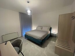 Xenia Room