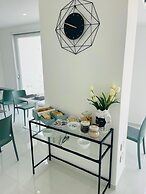 Xenia Room