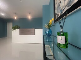 Xenia Room