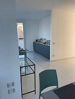 Xenia Room