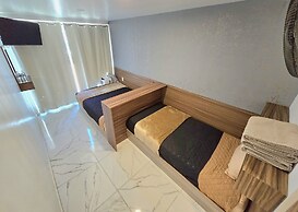 Alambique Hotel Express