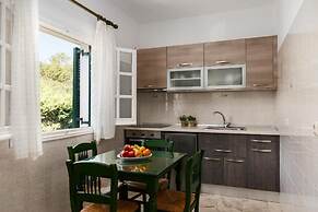 Nikiforos Apartments