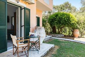 Nikiforos Apartments