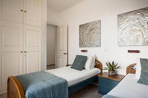 Nikiforos Apartments