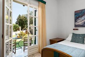 Nikiforos Apartments