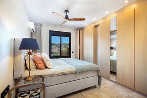 Mza32.2a - Stylish Penthouse With Large Terrace