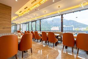 Hotel Ambalika Aashray Katra
