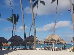 Sol Caribe Beach