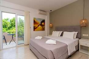 HOTEL ELINA