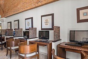 Velas Resort Access Beachfront 3BR Condo