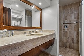 Velas Resort Access Beachfront 3BR Condo