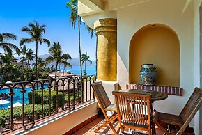 Velas Resort Access Beachfront 3BR Condo