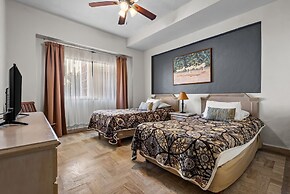 Velas Resort Access Beachfront 3BR Condo