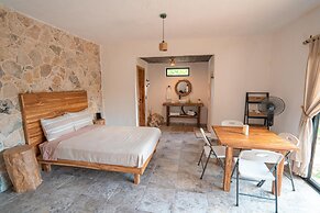 Cenote Escondido - Cabañas y Camping